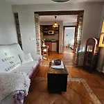Rurales El Collain De Apartment *