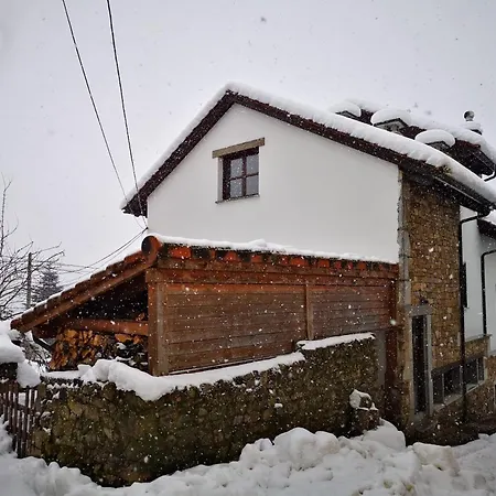 Rurales El Collain De Campiellos